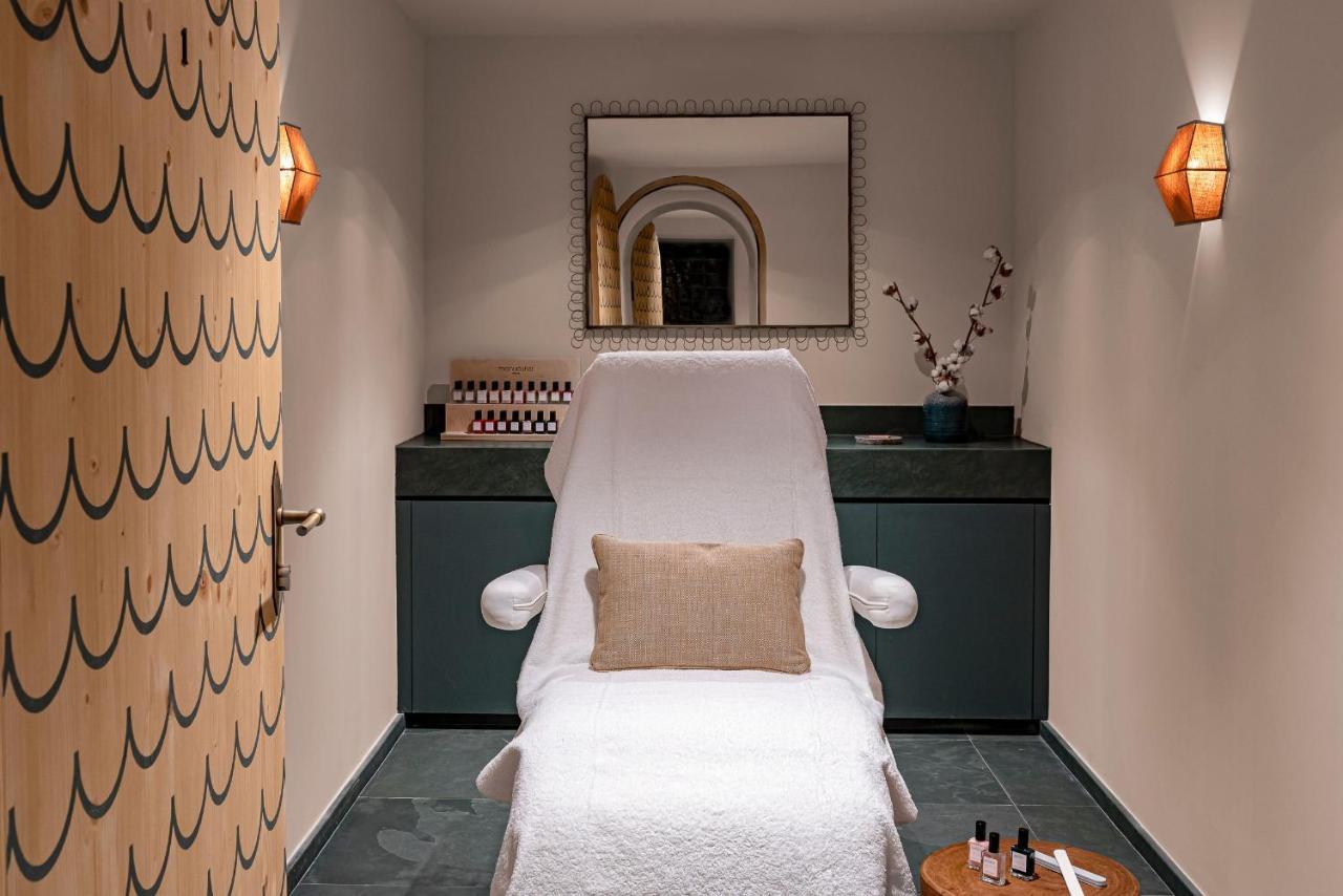 Hotel Le Coucou Мерибел Екстериор снимка